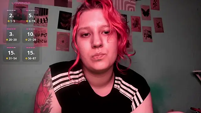 Hailey Foxy online show from 30, 6, 2026