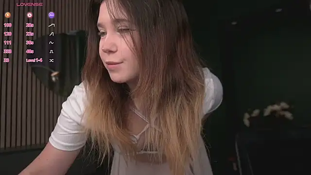 Lina Glow online show from 5, 6, 2026