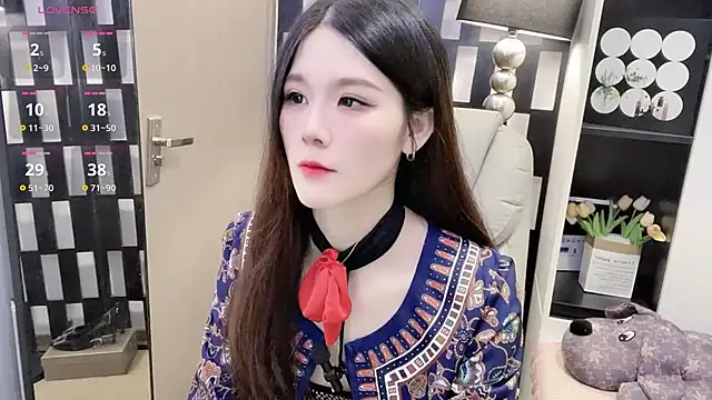 Yueyue-MM online show from 26, 11, 2025