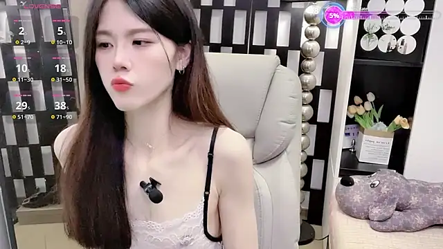 Yueyue-MM online show from 31, 3, 2026