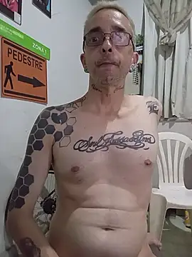 Snapshot of dinho_carioca chatting on 17, 3, 2026 dinho carioca online show from 17, 3, 2026