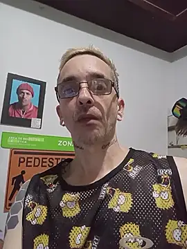 Snapshot of dinho_carioca chatting on 4, 4, 2026 dinho carioca online show from 4, 4, 2026