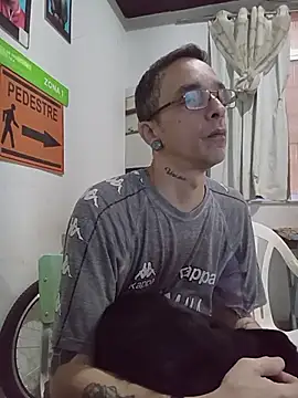 Snapshot of dinho_carioca chatting on 10, 7, 2026 dinho carioca online show from 10, 7, 2026