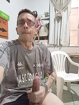 Snapshot of dinho_carioca chatting on 12, 7, 2026 dinho carioca online show from 12, 7, 2026