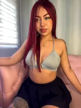 Laila Pink online show from 14, 11, 2025