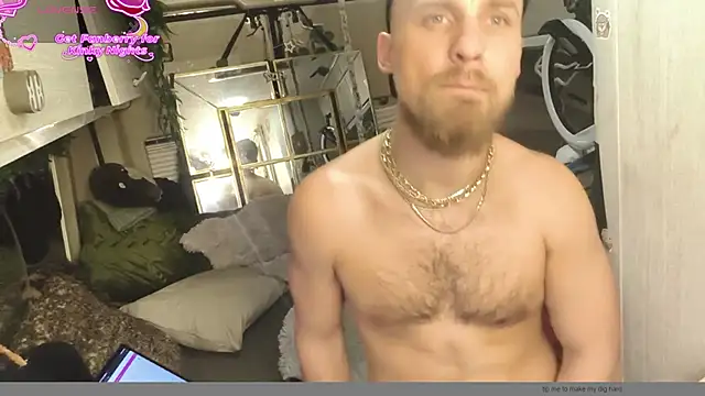 Snapshot of JuliCarl chatting on 15, 4, 2026 JuliCarl online show from 15, 4, 2026