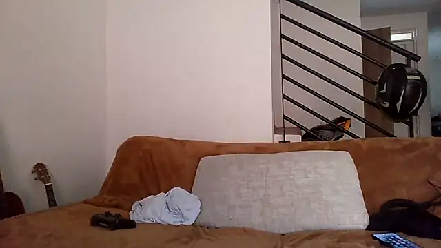 Snapshot of Alejandro92_cali chatting on 29, 6, 2026 Alejandro92 cali online show from 29, 6, 2026