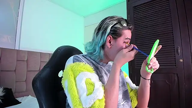 Snapshot of AngelFlexxx chatting on 24, 4, 2026 AngelFlexxx online show from 24, 4, 2026