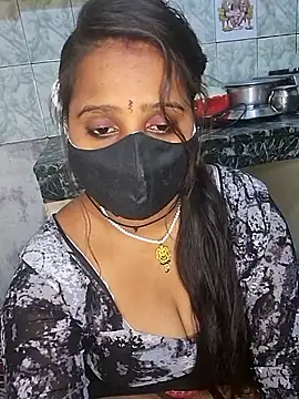 Minu love online show from 1, 2, 2026