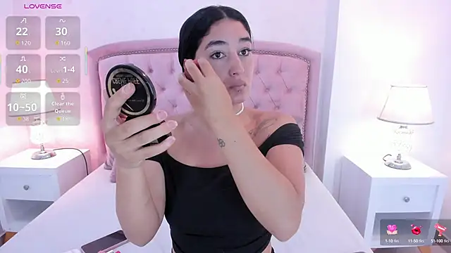 Scarlett 12 online show from 22, 9, 2025