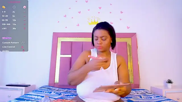 Snapshot of PenelopeBoobss chatting on 1, 4, 2026 PenelopeBoobss online show from 1, 4, 2026