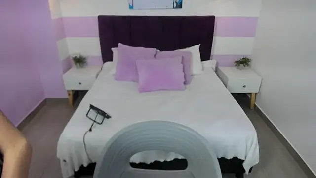 Snapshot of antonellariva_ chatting on 22, 9, 2025 antonellariva online show from 22, 9, 2025