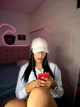 Snapshot of _Denisse444 chatting on 25, 11, 2025 Denisse444 online show from 25, 11, 2025