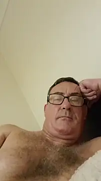 Snapshot of goldenman59 chatting on 14, 10, 2025 goldenman59 online show from 14, 10, 2025