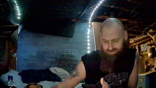 Snapshot of Cowboy815 chatting on 10, 1, 2026 Cowboy815 online show from 10, 1, 2026