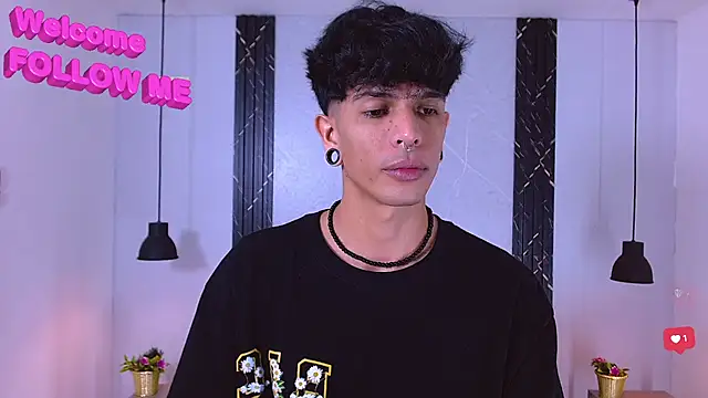 Franvill Trato online show from 16, 10, 2025