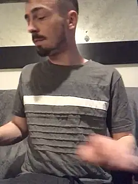 Snapshot of jaycoy22 chatting on 25, 3, 2026 jaycoy22 online show from 25, 3, 2026