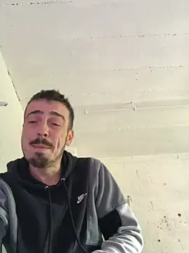 Snapshot of jaycoy22 chatting on 17, 4, 2026 jaycoy22 online show from 17, 4, 2026