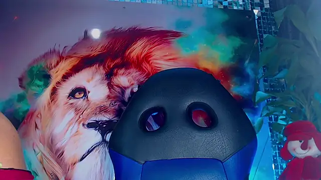 Cristal Gem1 online show from 4, 12, 2025