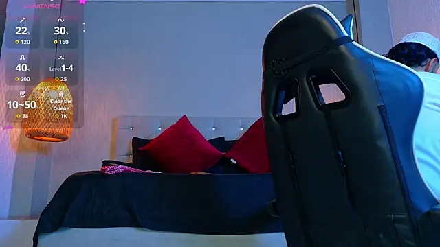 Snapshot of Thaiel_Fosteer chatting on 18, 11, 2025 Thaiel Fosteer online show from 18, 11, 2025