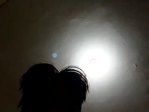 Snapshot of Lavz1995 chatting on 28, 2, 2026 Lavz1995 online show from 28, 2, 2026