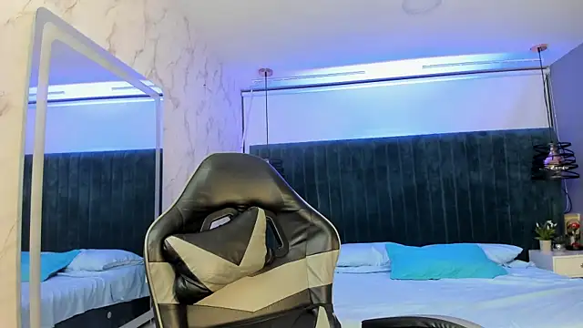 Snapshot of MAGIC_ISA chatting on 27, 10, 2025 MAGIC ISA online show from 27, 10, 2025