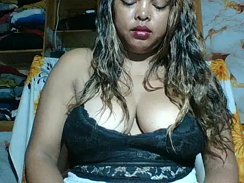 Snapshot of SEXY_METISE chatting on 2, 4, 2026 SEXY METISE online show from 2, 4, 2026