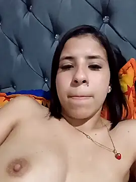 Snapshot of Liagni0 chatting on 5, 10, 2025 Liagni0 online show from 5, 10, 2025