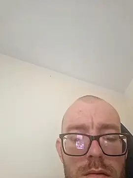 Snapshot of 948197 chatting on 9, 4, 2026 948197 online show from 9, 4, 2026