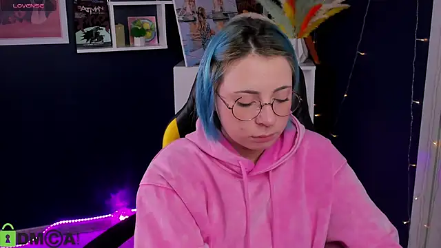 Snapshot of Penny_Stanley chatting on 24, 10, 2025 Penny Stanley online show from 24, 10, 2025