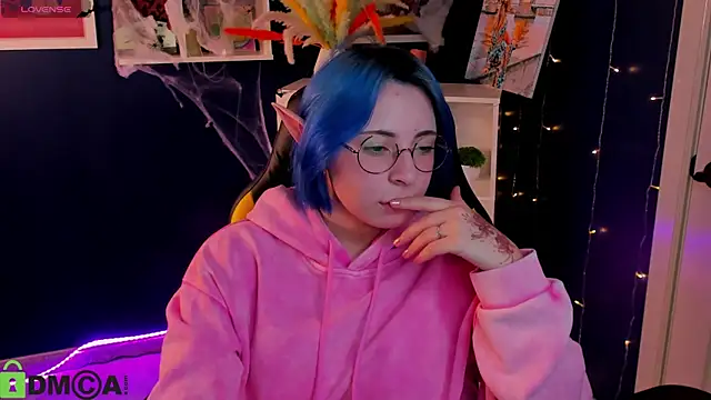 Snapshot of Penny_Stanley chatting on 30, 10, 2025 Penny Stanley online show from 30, 10, 2025