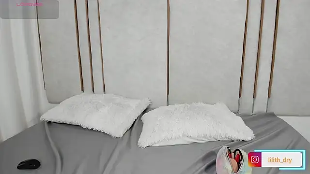 Lilith dry online show from 18, 12, 2025