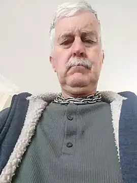Snapshot of slaveman4you chatting on 20, 3, 2026 slaveman4you online show from 20, 3, 2026