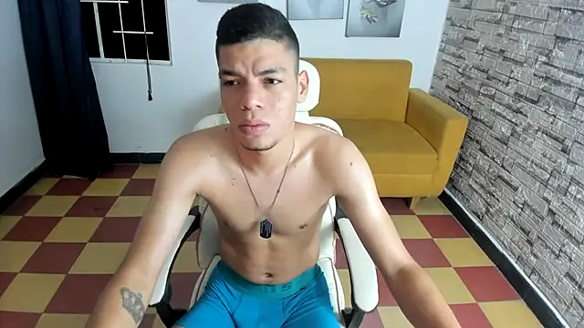 Snapshot of andres_sant chatting on 18, 9, 2025 andres sant online show from 18, 9, 2025