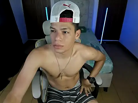 Snapshot of andres_sant chatting on 23, 11, 2025 andres sant online show from 23, 11, 2025