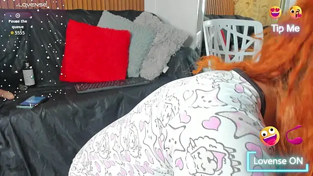 EvamilfXXX online show from 16, 11, 2025