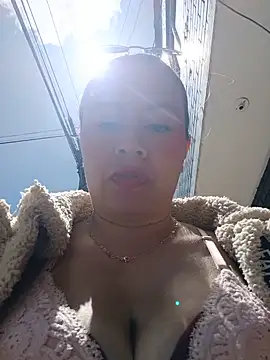 Snapshot of Hannah-colx chatting on 23, 6, 2026 Hannah-colx online show from 23, 6, 2026