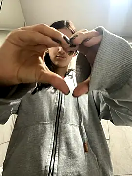 GiselleFever online show from 3, 12, 2025