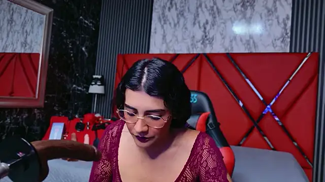 Snapshot of Violet_sl4ve chatting on 27, 2, 2026 Violet sl4ve online show from 27, 2, 2026