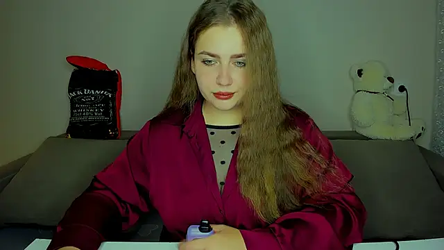 Snapshot of yourgem__ chatting on 8, 9, 2025 yourgem online show from 8, 9, 2025