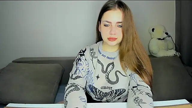 Snapshot of yourgem__ chatting on 23, 6, 2026 yourgem online show from 23, 6, 2026
