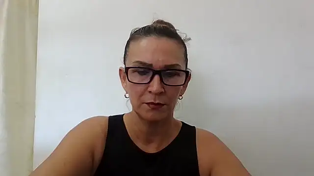 MiaVega online show from 11, 2, 2026