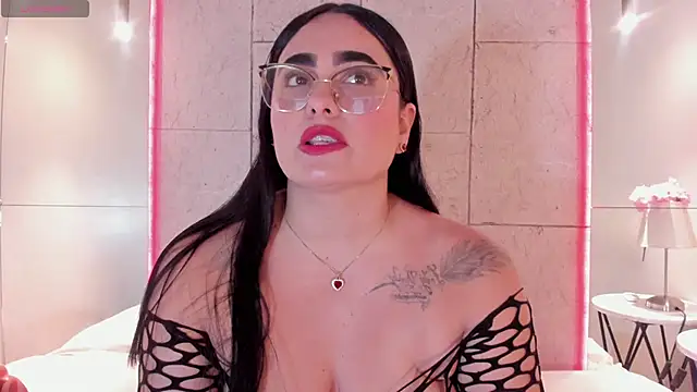 Snapshot of sofiiacarson chatting on 28, 5, 2026 sofiiacarson online show from 28, 5, 2026