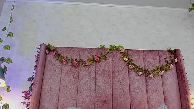 AnyaJay online show from 20, 11, 2025