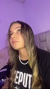 AnnyLopezzz  online show from 3, 2, 2026