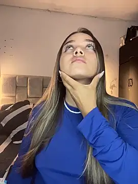 Snapshot of AnnyLopezzz_ chatting on 9, 3, 2026 AnnyLopezzz online show from 9, 3, 2026