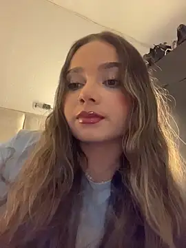 Snapshot of AnnyLopezzz_ chatting on 16, 3, 2026 AnnyLopezzz online show from 16, 3, 2026