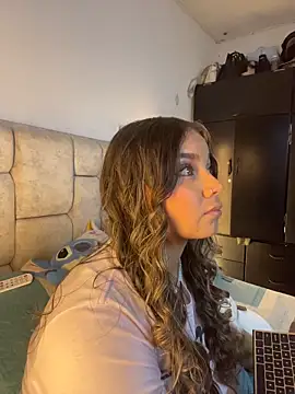 Snapshot of AnnyLopezzz_ chatting on 20, 3, 2026 AnnyLopezzz online show from 20, 3, 2026