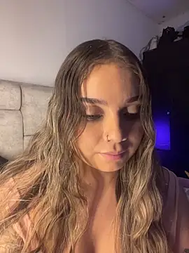 Snapshot of AnnyLopezzz_ chatting on 27, 3, 2026 AnnyLopezzz online show from 27, 3, 2026