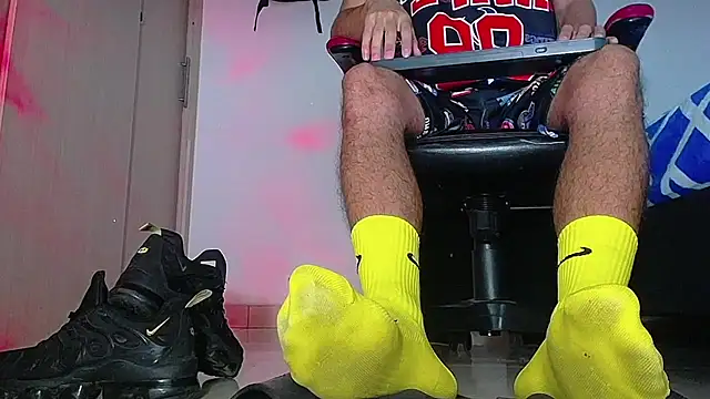 Snapshot of Sir_kev66 chatting on 15, 12, 2025 Sir kev66 online show from 15, 12, 2025